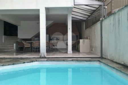 Sobrado à venda com 6 quartos, sendo 4 suítes, em Tucuruvi, São Paulo, SP