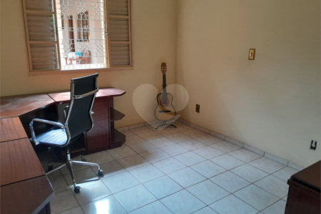 Casa para alugar com 2 quartos, sendo 1 suíte, no Centro, Vinhedo, SP
