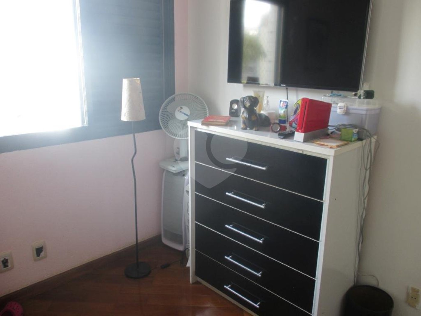 Apartamento à venda com 3 quartos, sendo 1 suíte, em Real Parque, São Paulo, SP