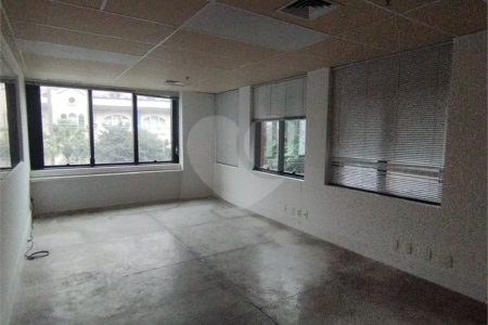 Sala comercial para locação no Jardim Paulista