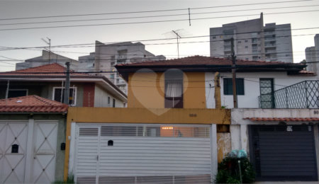 Sobrado à venda com 3 quartos, sendo 1 suíte,  em Jardim das Vertentes, São Paulo, SP