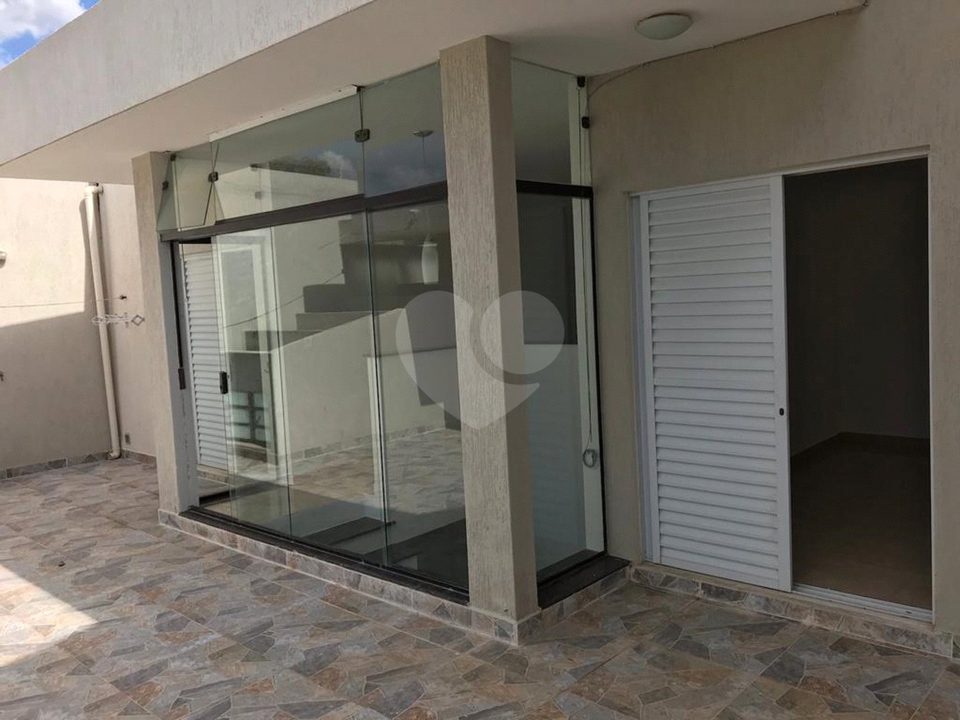 Sobrado à venda com 3 quartos, sendo 1 suíte,  em Jardim Chapadão, Campinas, SP