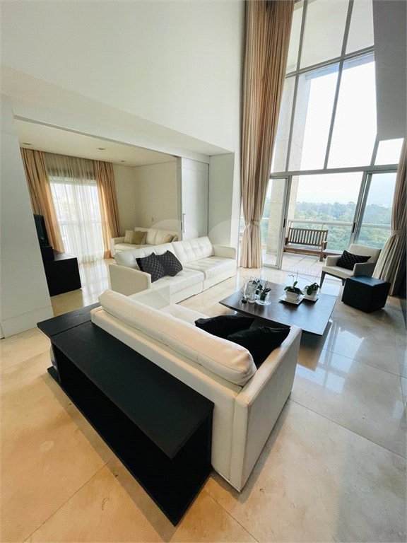 Apartamento à venda ou para alugar com 2 quartos, sendo 1 suíte, em Parque do Morumbi, São Paulo, SP