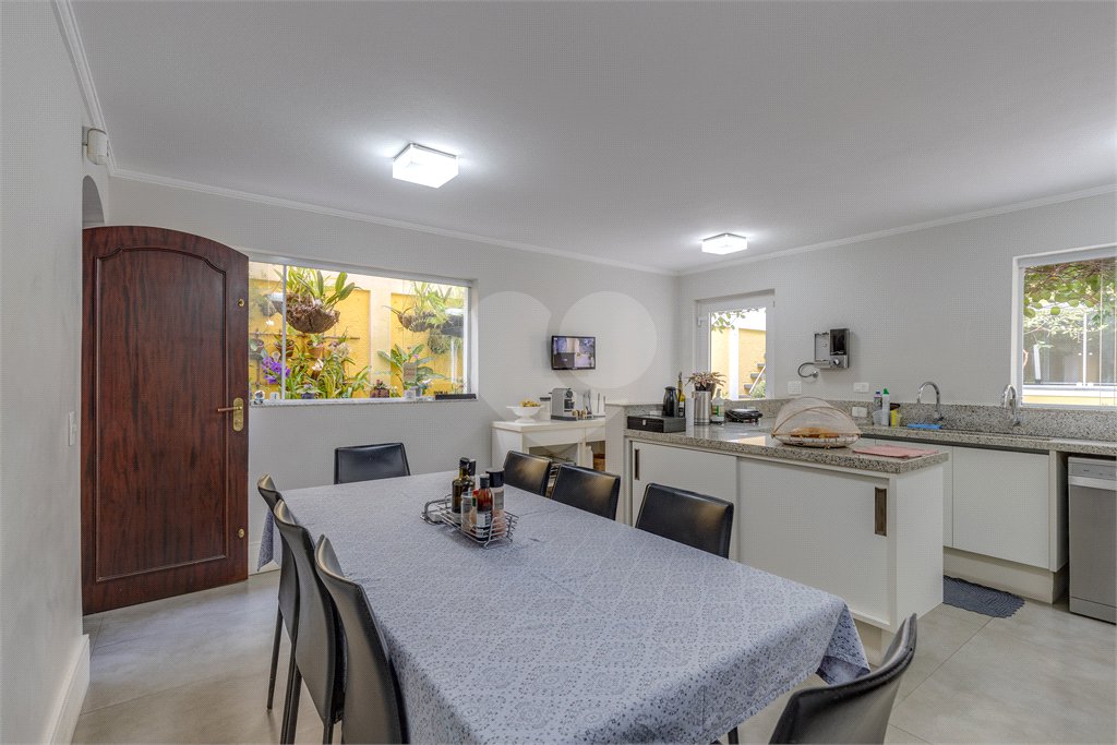 Casa à venda com 4 suítes em Alto da Boa Vista, São Paulo, SP