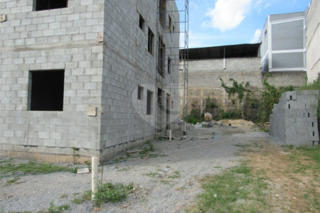 Casa à venda com 2 quartos no condomínio Edifício Cristo Rei, Arujá - SP