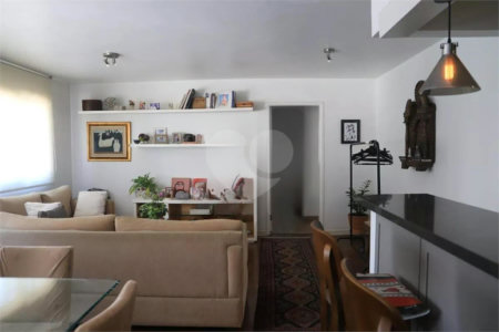 Apartamento à venda com 3 quartos, sendo 1 suíte, em Vila Clementino, São Paulo, SP
