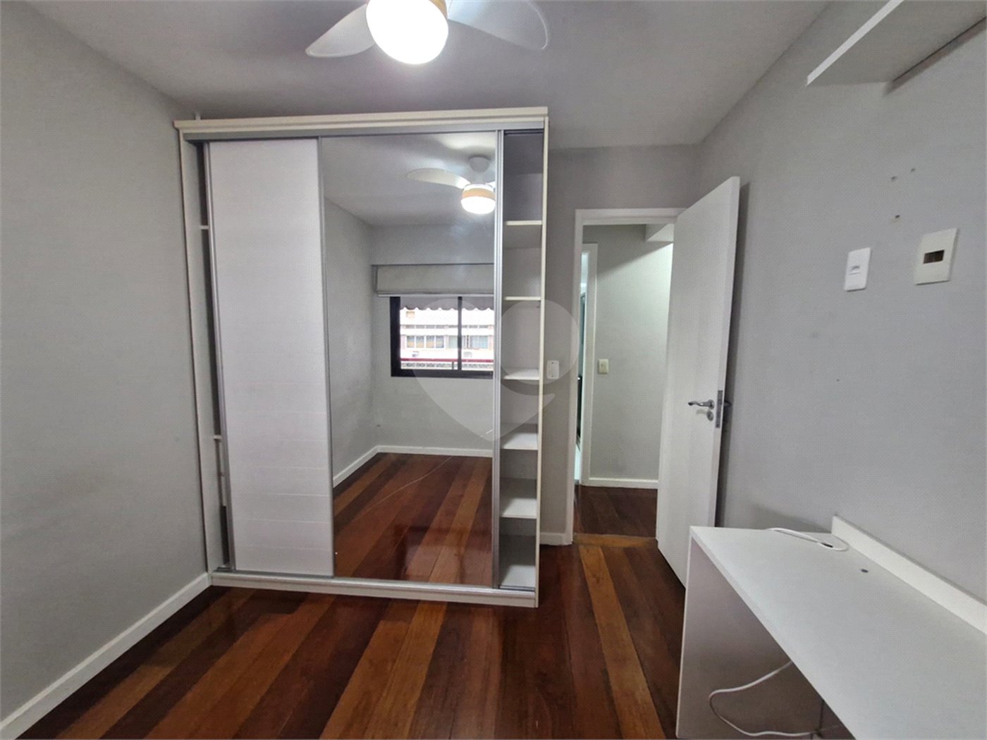 Apartamento à venda com 3 quartos, sendo 1 suíte,  em Tijuca, Rio de Janeiro, RJ