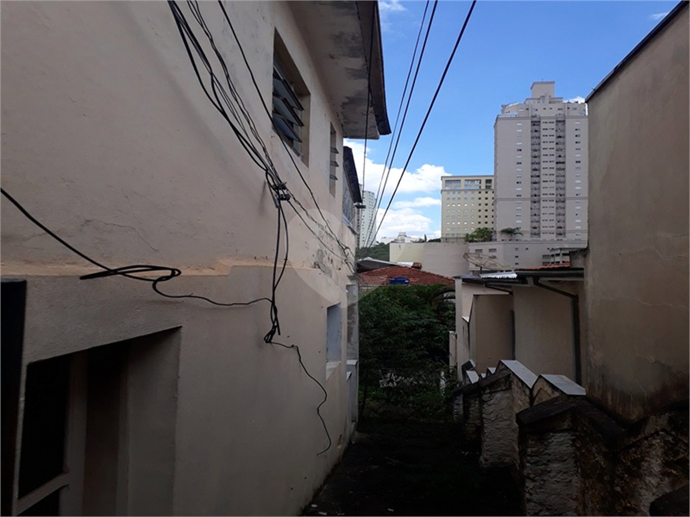 Casa à venda com 3 quartos, sendo 1 suíte,  em Santana, São Paulo, SP