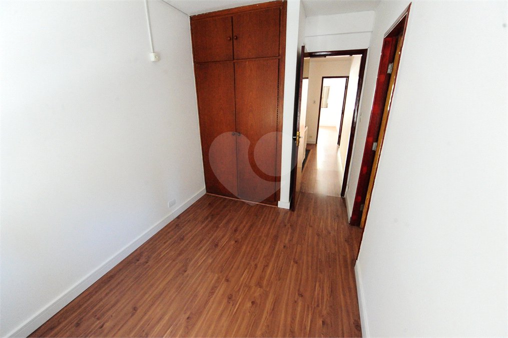 Casa Térrea para alugar com 4 quartos, sendo 1 suíte, em Vila Mariana, São Paulo, SP