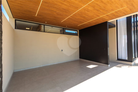 Casa à venda com 3 suítes no condomínio Residencial Dona Maria Candida, Indaiatuba - SP