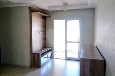Apartamento à venda com 3 quartos, sendo 1 suíte,  em Vila Maria Alta, São Paulo, SP