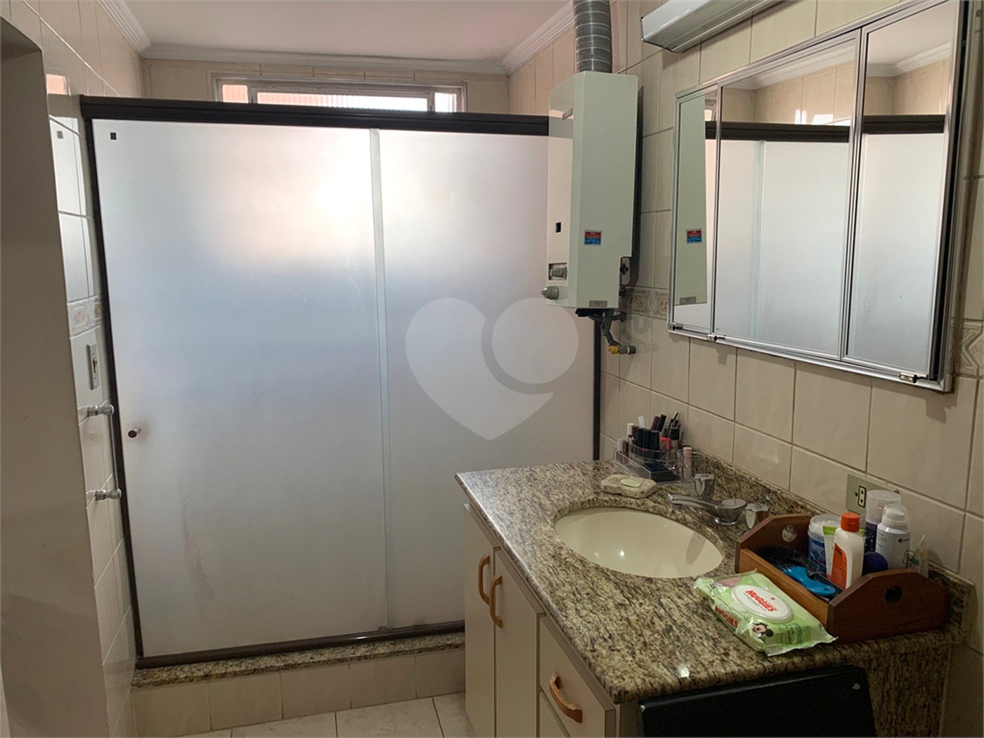 Casa à venda com 3 quartos, sendo 1 suíte, em Brooklin Velho, São Paulo, SP