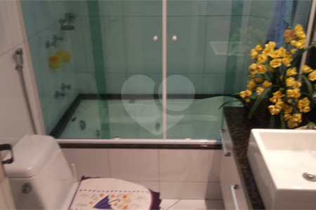 Casa à venda com 6 quartos, sendo 3 suítes, em Vila Isabel, Rio de Janeiro, RJ