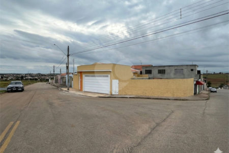 Casa à venda com 3 quartos, sendo 1 suíte, em Jardim Santa Inêz, Itapetininga, SP