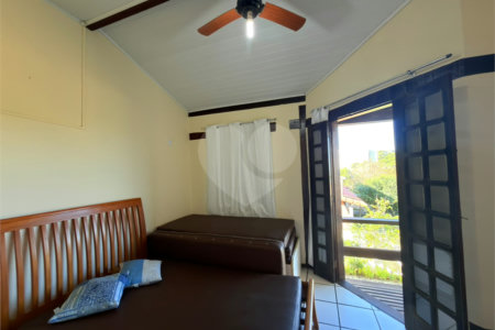 Casa em condomínio à venda com 2 suítes em Peró, Cabo Frio, RJ