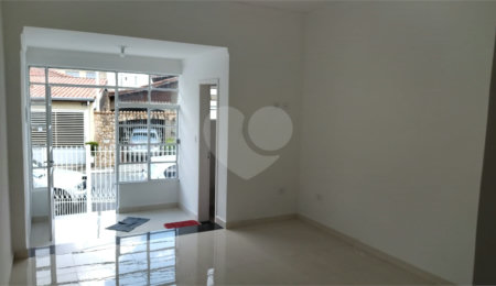 Casa Térrea à venda com 3 quartos, sendo 2 suítes,  em Jardim Franca, São Paulo, SP