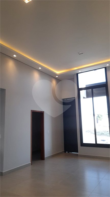 Casa à venda com 3 suítes no condomínio Jardim Laguna, Indaiatuba - SP