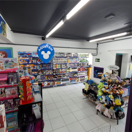 Sobrado à venda com 6 quartos em Campo Belo, São Paulo, SP