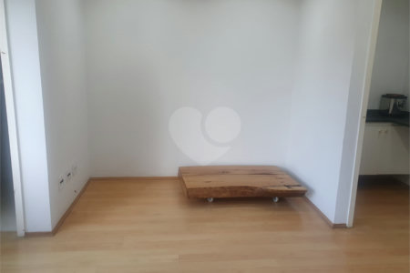 Sala à venda em Chácara Santo Antônio, São Paulo, SP
