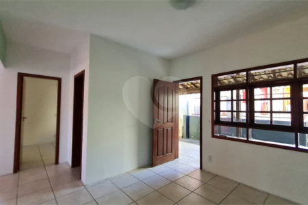 Casa à venda com 5 quartos em Ivoturucaia, Jundiaí, SP