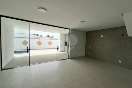 Casa à venda com 3 suítes no condomínio Terras de São Francisco, Sorocaba - SP