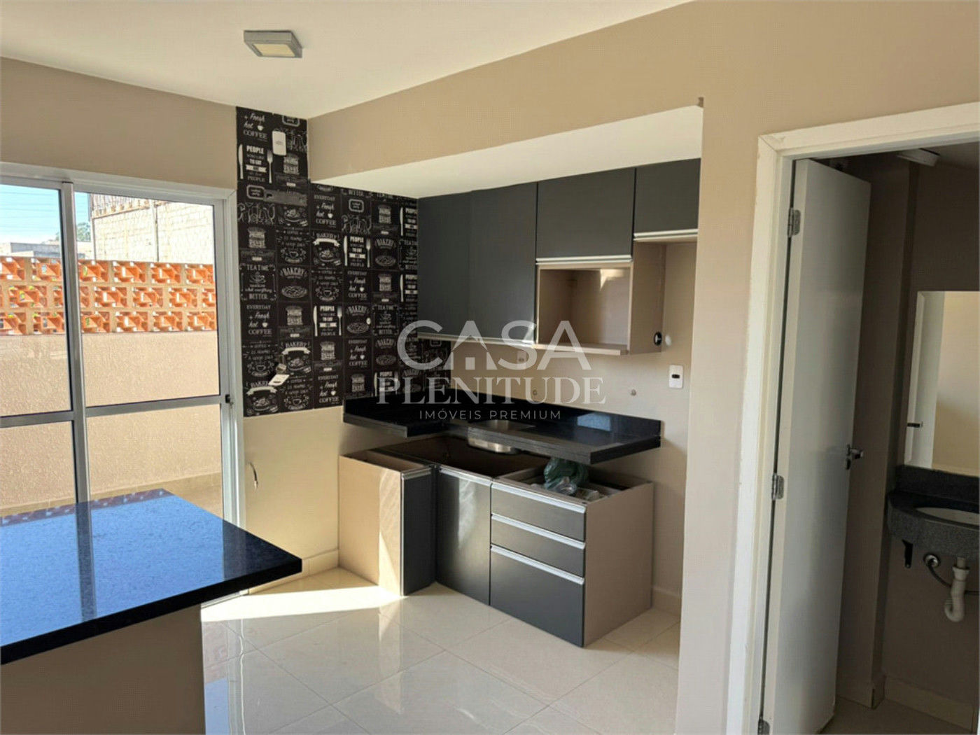 Casa de Vila à venda com 2 quartos em Vila Mineirão, Sorocaba, SP