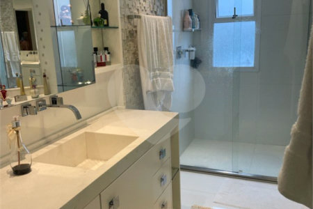 Apartamento à venda com 3 suítes em Perdizes, São Paulo, SP