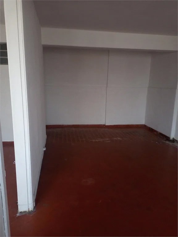 Sobrado à venda com 3 quartos em Vila Romana, São Paulo, SP