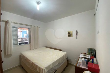 Sobrado à venda com 3 quartos em Parada Inglesa, São Paulo, SP