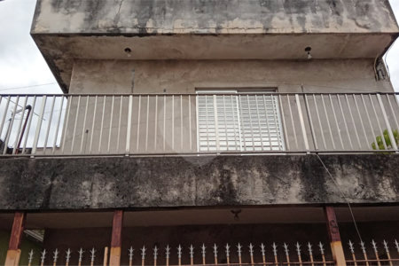 Casa de Vila à venda com 4 quartos, sendo 1 suíte, em Vila Mazzei, São Paulo, SP
