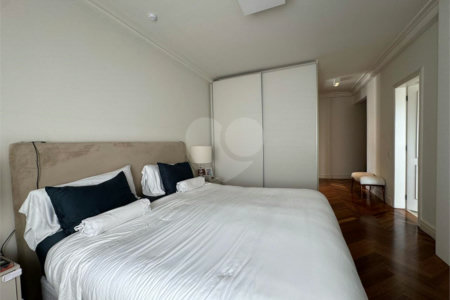 Apartamento à venda com 3 suítes em Consolação, São Paulo, SP