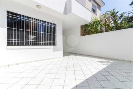 Casa à venda com 3 quartos, sendo 1 suíte,  em Brooklin Paulista, São Paulo, SP