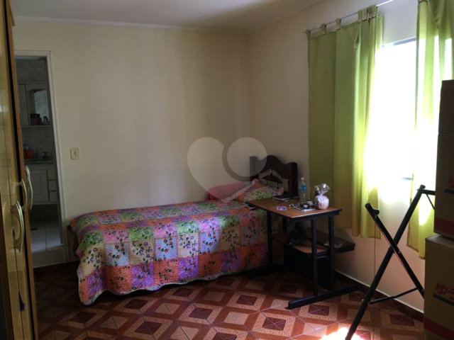 Sobrado à venda com 3 suítes em Vila Medeiros, São Paulo, SP