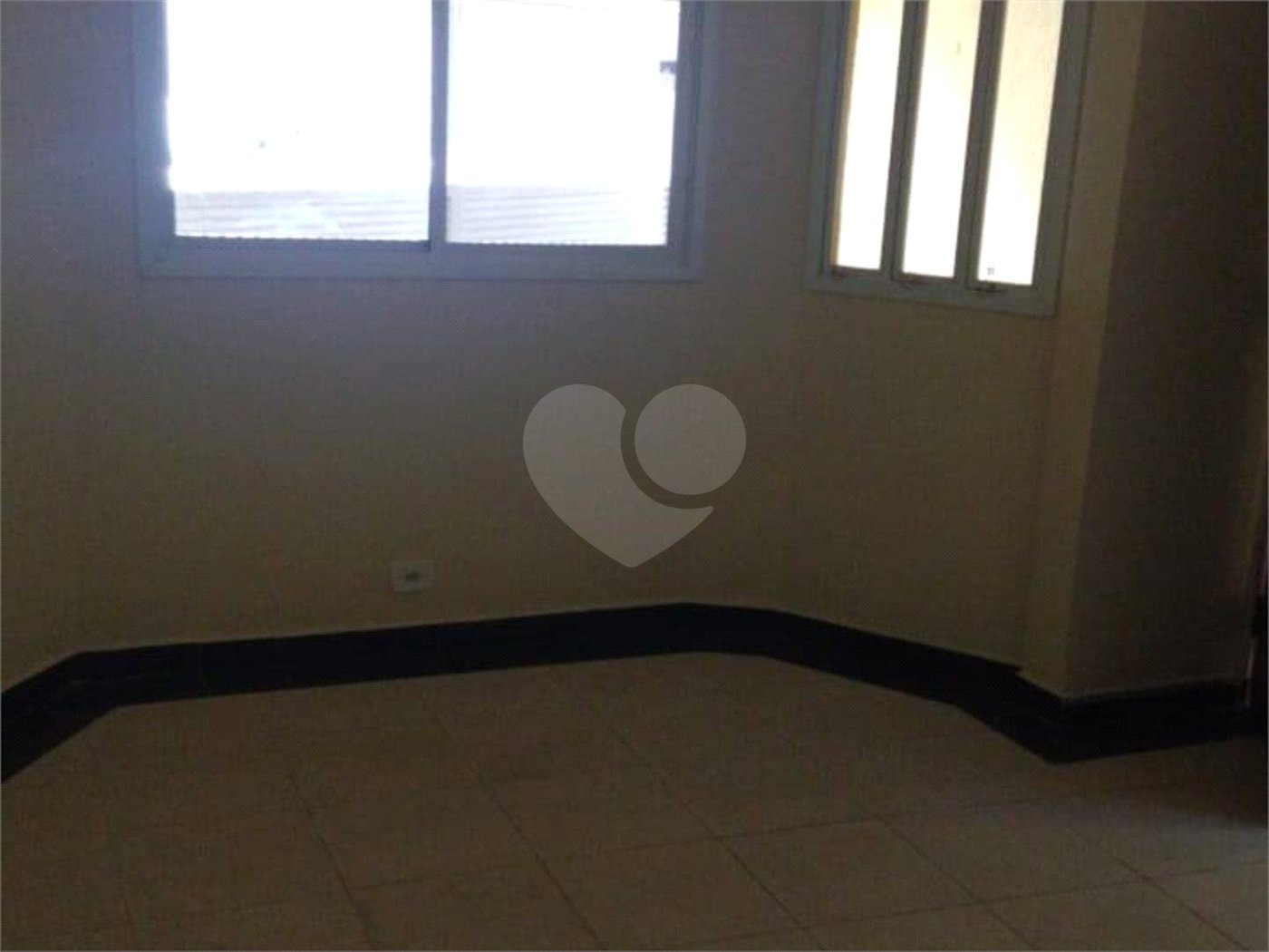Casa à venda com 3 quartos, sendo 1 suíte, em Jardim dos Ipês, Suzano, SP