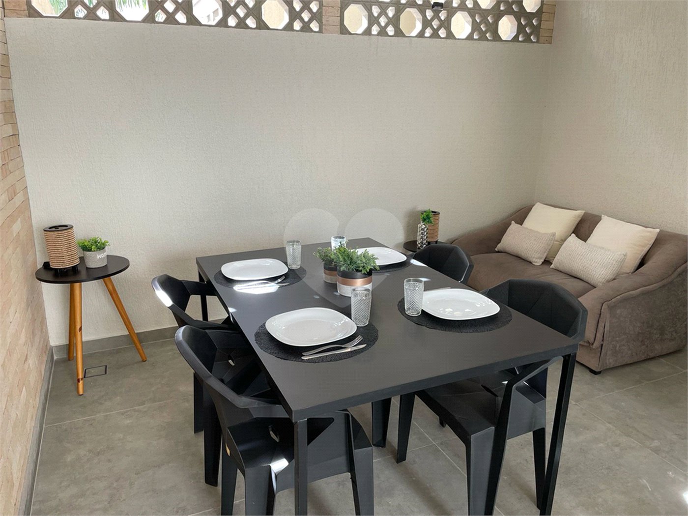 Apartamento à venda com 2 quartos em Jardim São Carlos, Sorocaba, SP