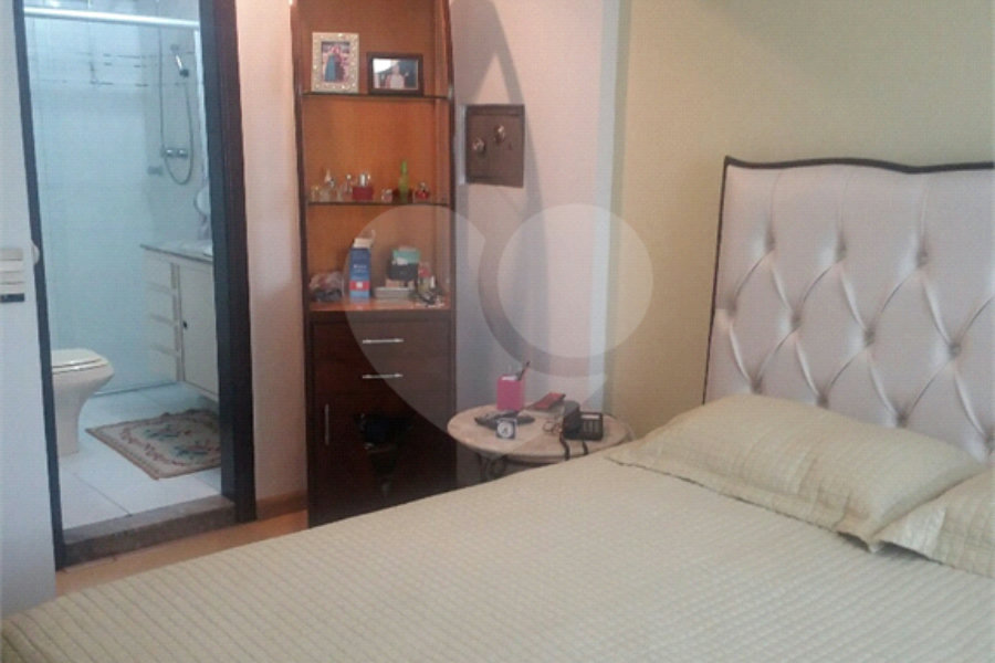 Apartamento à venda com 4 quartos, sendo 1 suíte, em Santana, São Paulo, SP