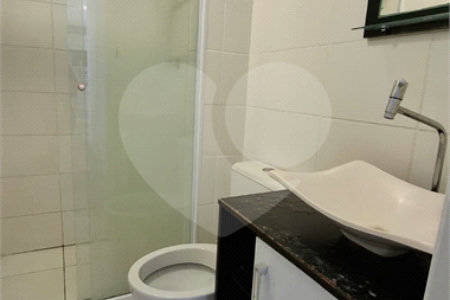 Apartamento à venda ou para alugar com 2 quartos em Parque Vitória, São Paulo, SP