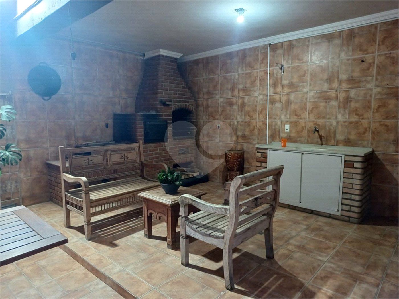 Sobrado à venda com 3 quartos, sendo 1 suíte, em Jardim Regina, Indaiatuba, SP