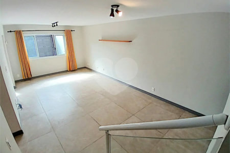 Sobrado à venda com 3 quartos, sendo 1 suíte, em Brooklin, São Paulo, SP