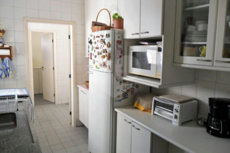 Apartamento à venda com 3 quartos, sendo 1 suíte, em Vila Andrade, São Paulo, SP