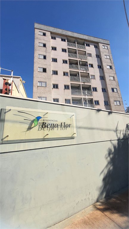 Apartamento a venda de 02 dormitórios