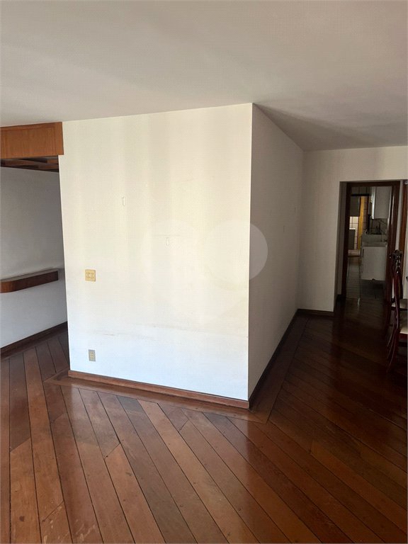 Apartamento à venda com 4 suítes em Vila Uberabinha, São Paulo, SP