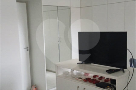 Apartamento à venda com 1 suíte em Km 18, Osasco, SP