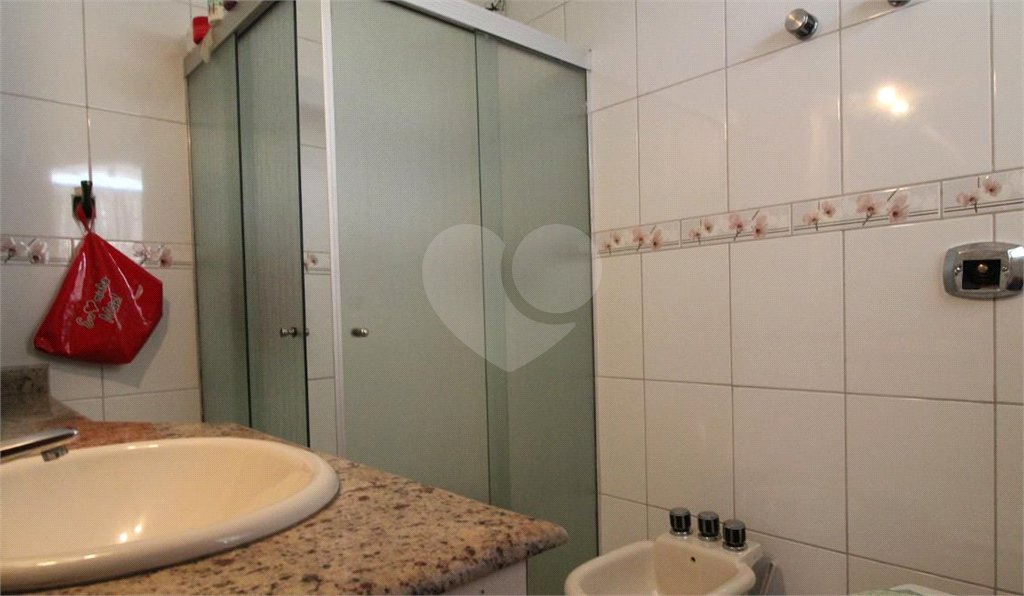 Sobrado à venda com 4 suítes em Vila Cordeiro, São Paulo, SP
