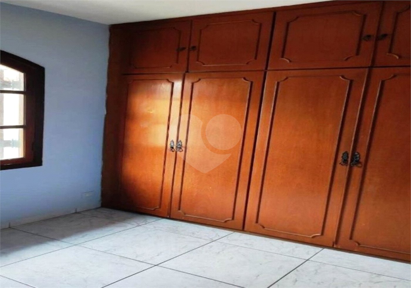 Sobrado à venda com 3 quartos, sendo 1 suíte, em Parada Inglesa, São Paulo, SP