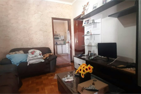 Casa térrea na Vila Prado .