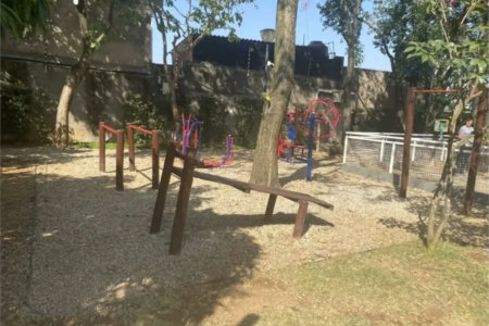 Apartamento à venda com 2 quartos, sendo 1 suíte, em Vila Polopoli, São Paulo - SP