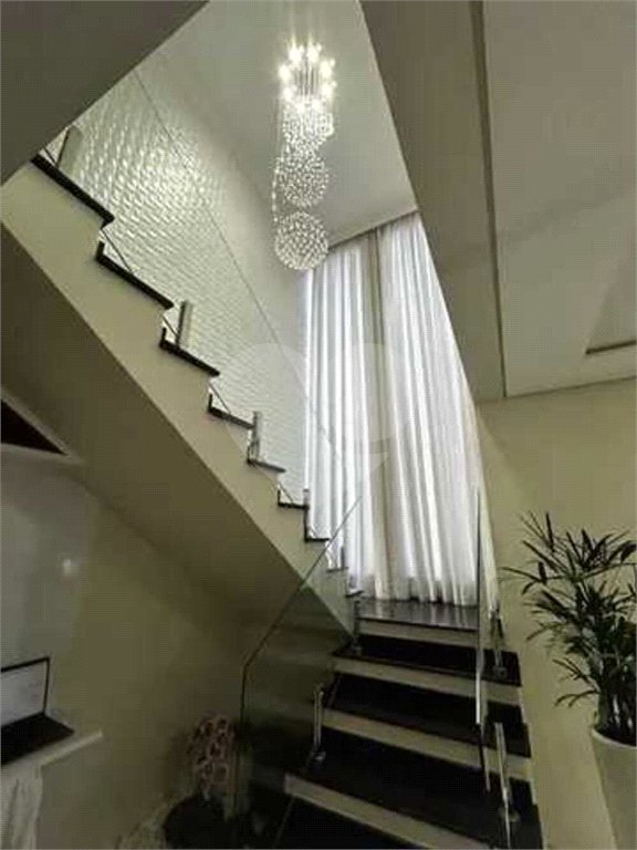 Casa à venda com 3 quartos, sendo 1 suíte, no condomínio Horto Florestal II, Sorocaba - SP
