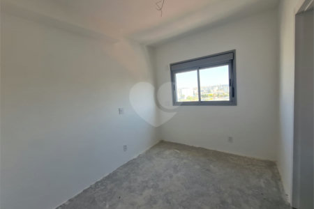 Apartamento à venda com 3 suítes em Jardim Marajoara, São Paulo, SP