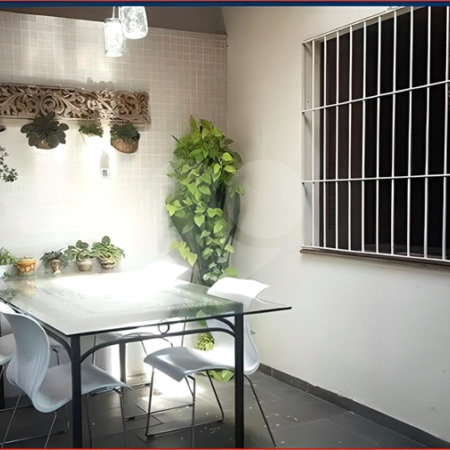 Casa à venda com 4 quartos, sendo 1 suíte, em Jardim Monte Kemel, São Paulo, SP